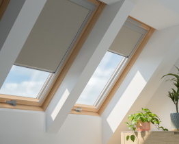 RoofLITE+ DUA mörkläggningsgardiner med sidolister