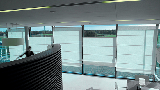 Kassettpersienner för inomhusbruk